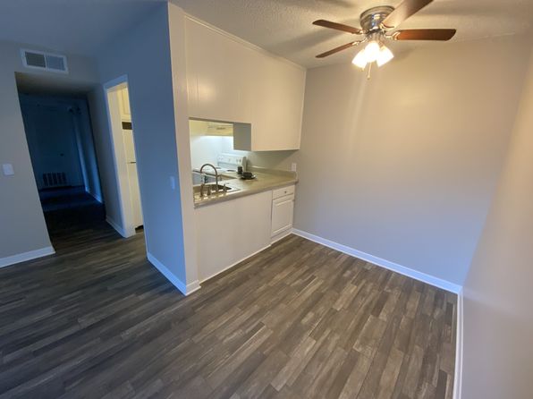 C201 Hickory Hill Ln #C201