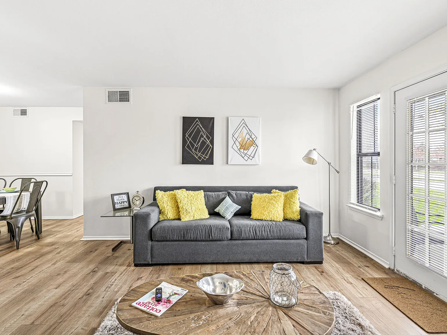 Enclave at Eagle Creek Apartments — Photo 4