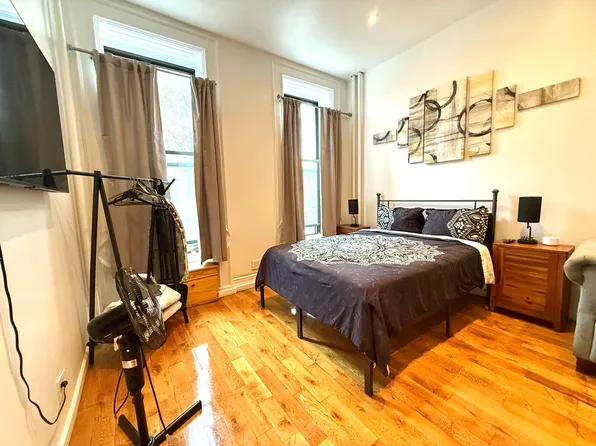 595 Greene Avenue image 4 of 11