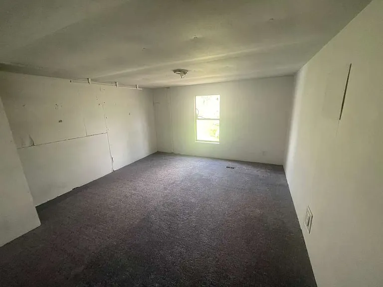 1806 E Webster Rd #215 — Photo 3