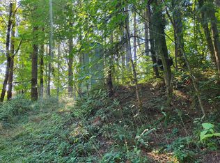 Hillcrest Dr, Scappoose, OR 97056