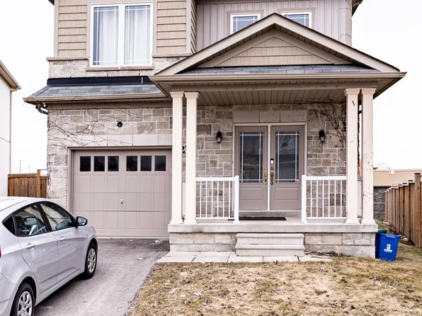 27 Mantz Cres, Whitby, ON L1R 0L3