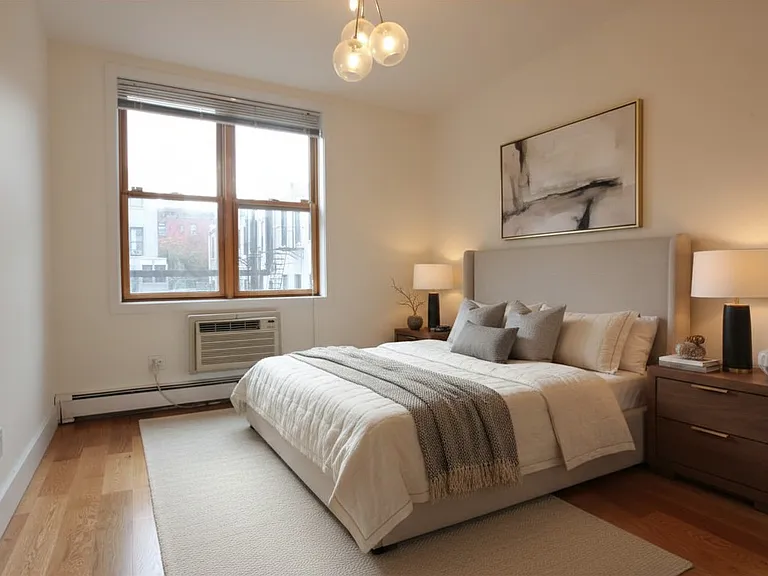 150 S 1st St #3K — Photo 4
