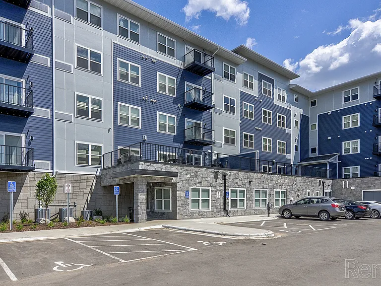 Flats at Neill Park — Photo 17