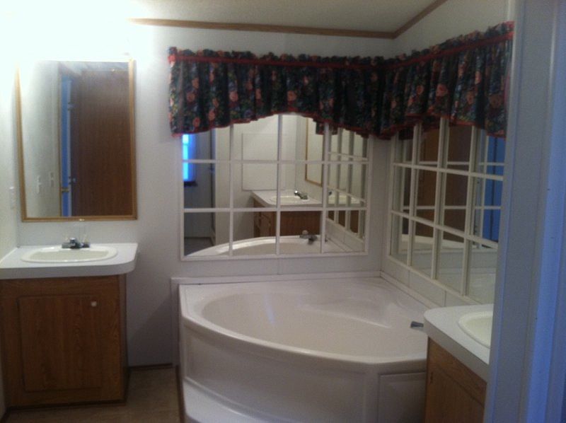 2nd image of 741 James St Lot 5