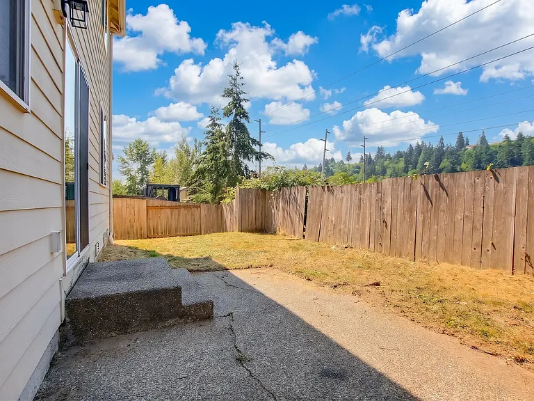 586 Beaver Blvd #A — Photo 26