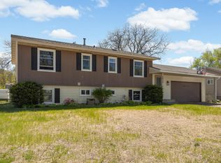 3909 81st Ave N, Brooklyn Park, MN 55443