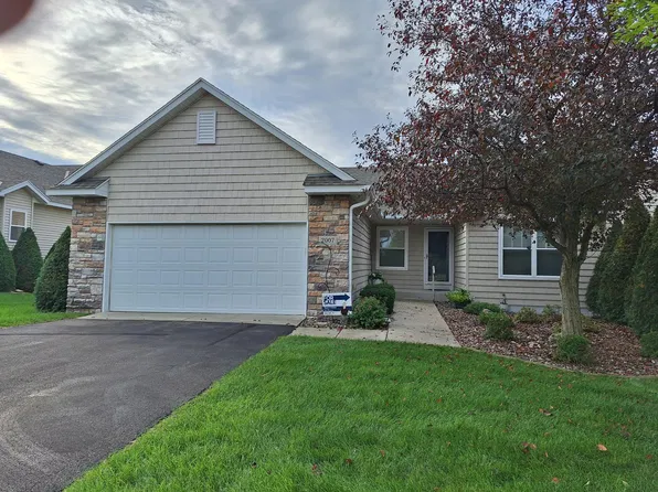2007 14th St NE, Faribault, MN 55021