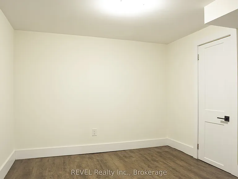 50 Pelham Rd #LOWER — Photo 10