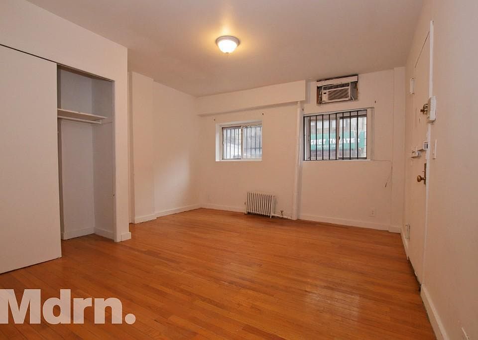 1st image of 259 W 29th St Frnt 1