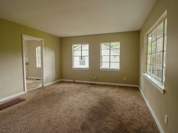 3 bed, 1072 sqft, $850 — Photo 4