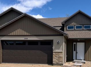 358 29th Ave SE, Saint Cloud, MN 56304
