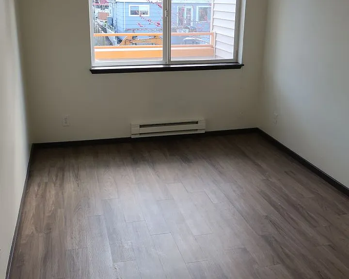 6040 Cali - Spacious 1 & 2 Units | Washer/Dryer | Private Balcony | Lots on Natural Light — Photo 43