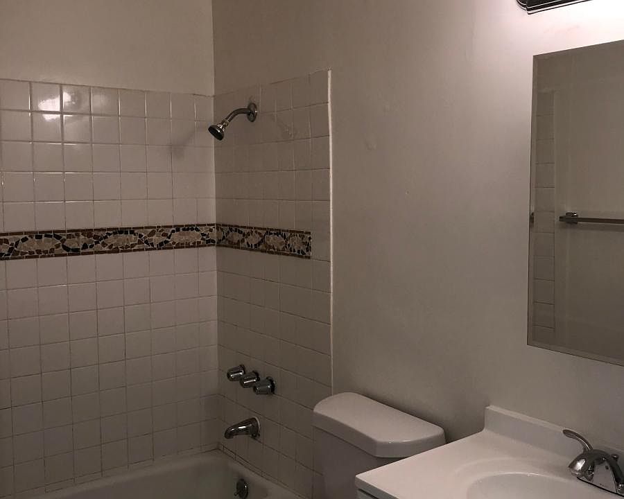 1st image of 1286 N Summit Ave APT 105