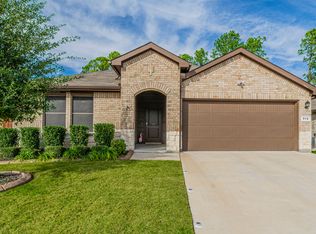 512 Amory St, Azle, TX 76020