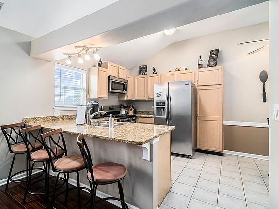 5th image of 157 E Lake Ridge Dr #0