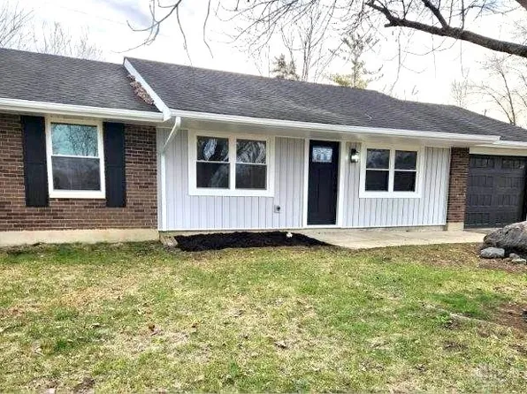 324 Dean Dr, Farmersville, OH 45325