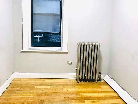 4th image of 494 Concord Ave #2B
