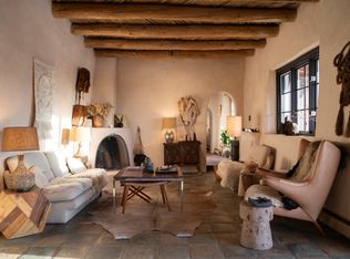 7236 Highway 518, Ranchos De Taos, NM 87557