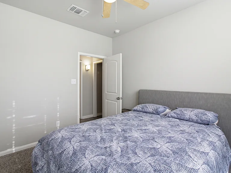 1207 Amber Dawn Dr — Photo 16