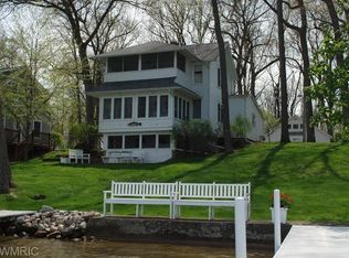 1053 Nipigon Beach Rd, Coldwater, MI 49036