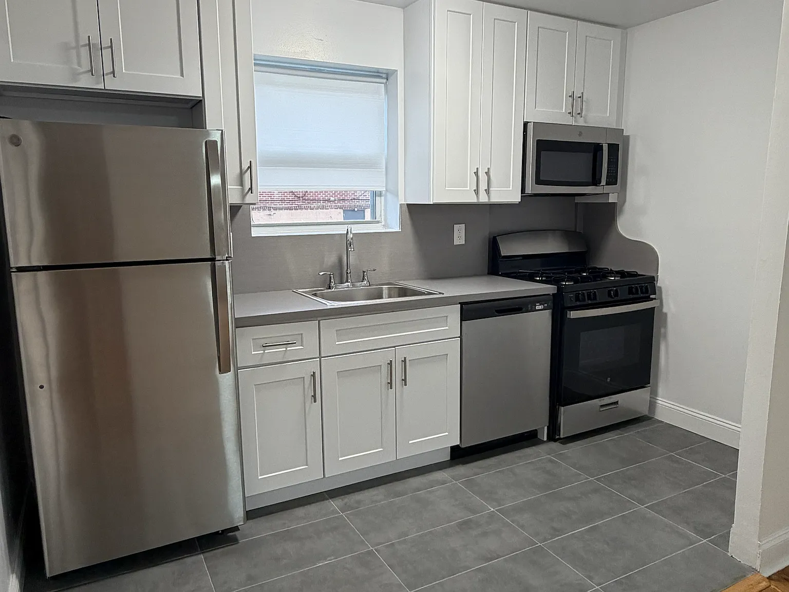 61-35 224th Street — Photo 3