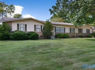 903 Tascosa Dr SE, Huntsville, AL 35802