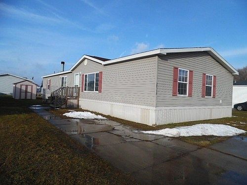 1st image of 28378 Spruce Dr
