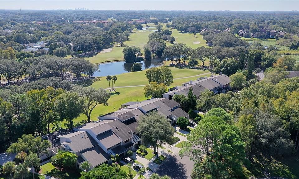 1st image of 4210 Golf Club Ln