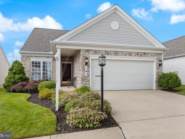141 Saddletop Dr #384, Taneytown, MD 21787