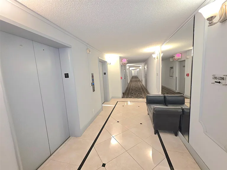 4020 Galt Ocean Dr #1210 — Photo 9