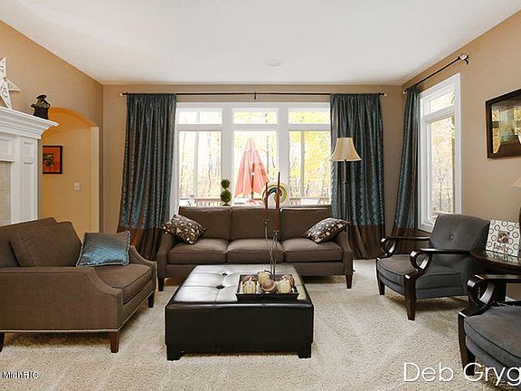 3rd image of 6230 Summer Berry Ct SE