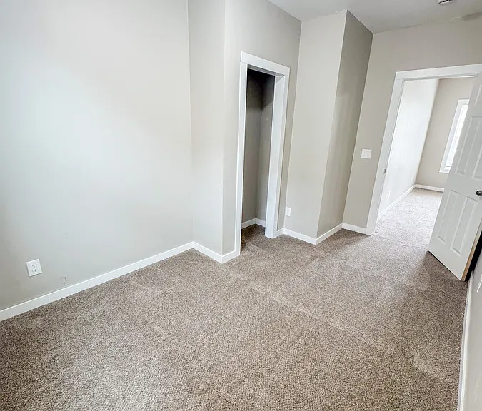 946 Muskegon Ave NW #4 — Photo 18