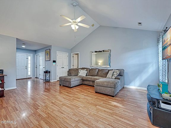 4th image of 1036 Jt Westfield Drive