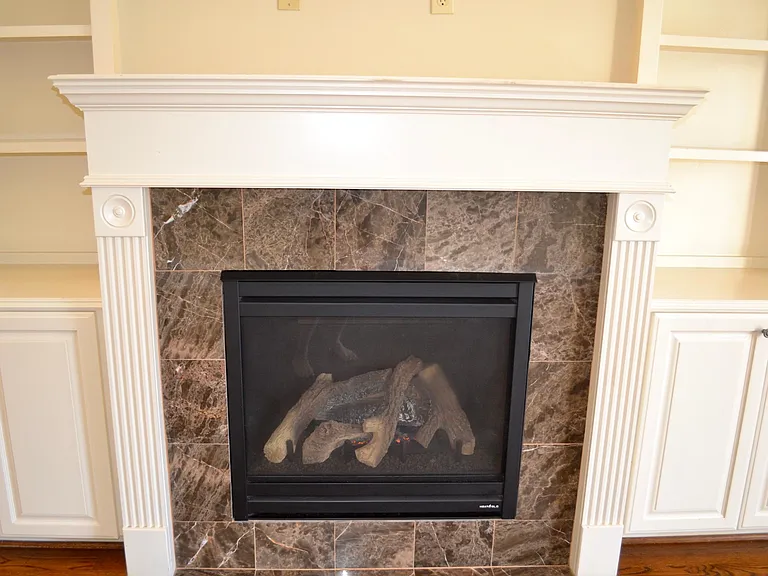 3127 Fairdale Oaks E — Photo 37