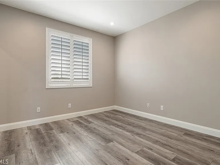 80 Shadebough Way — Photo 32