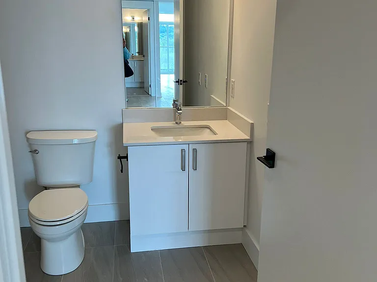 2782 Barton St E #702 — Photo 15