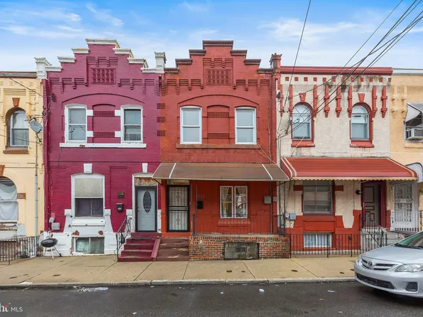 2233 N Van Pelt St, Philadelphia, PA 19132
