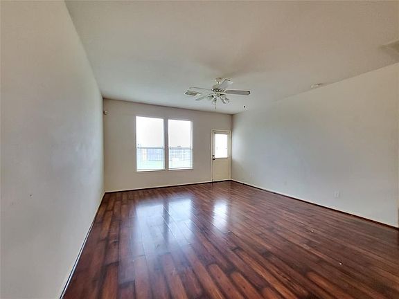 3rd image of 13958 Maleewan Ln