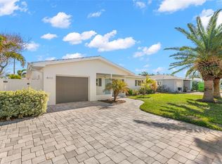 9111 Gulf Blvd, Saint Pete Beach, FL 33706