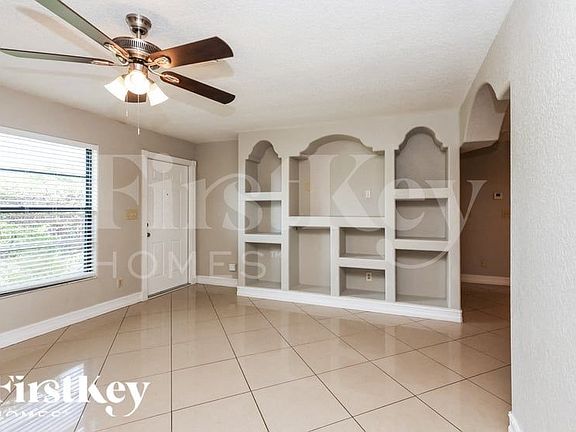 4th image of 1105 Arthur Ave