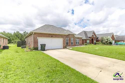 217 Sedgebrooke Dr Photo 1