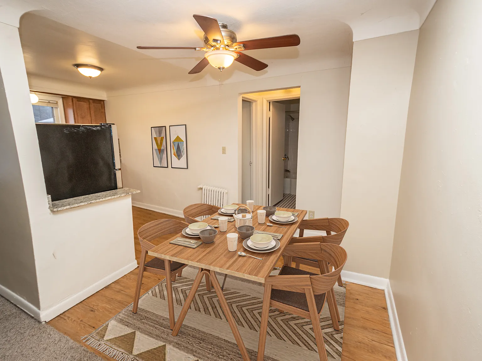 3220 Garfield Avenue — Photo 3