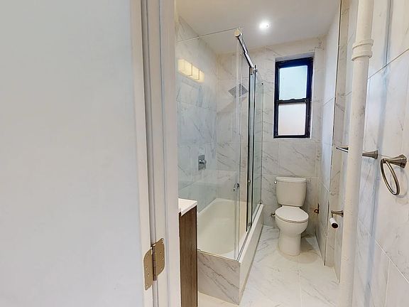 5th image of 1862 E 14th St APT 2G