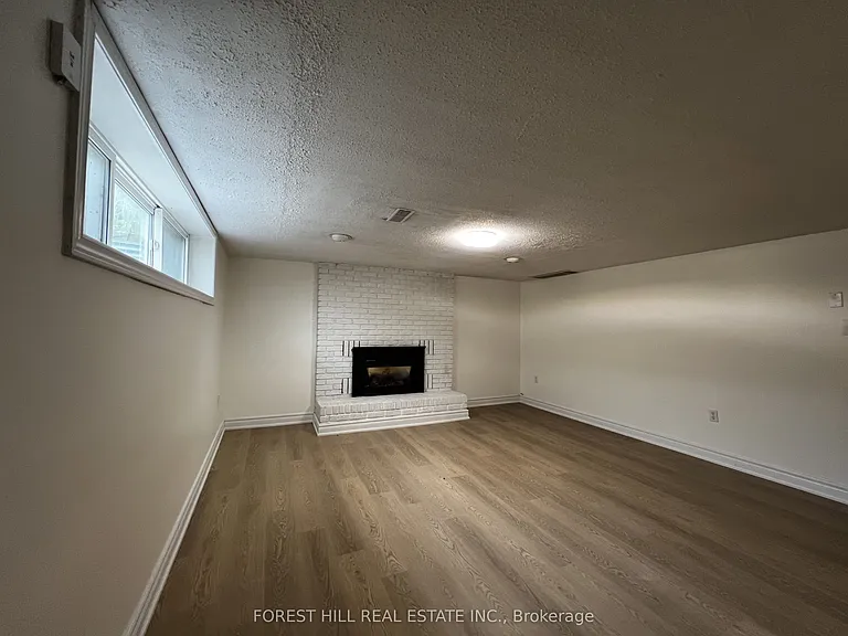 420 Grove St E #LOWER — Photo 5