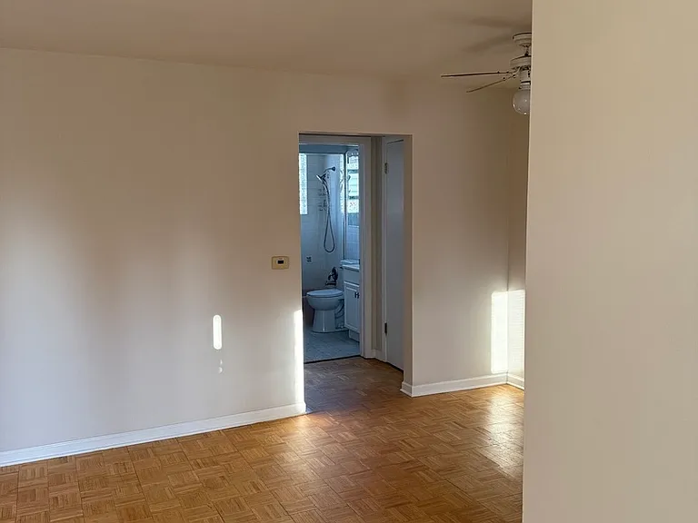 1509 Brown St #11E — Photo 8