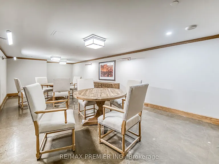 800 Lawrence Ave W #2013 — Photo 32