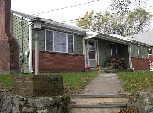 2nd image of 39 Salman St
