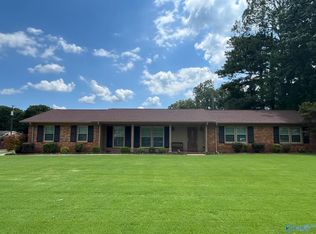 2419 Greenwood Dr SE, Decatur, AL 35601