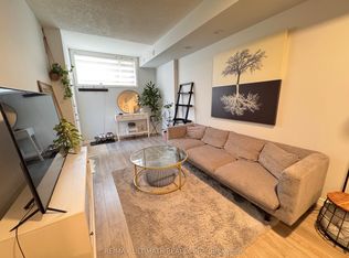 1135 Cooke Blvd #113, Burlington, ON L7T 4A8